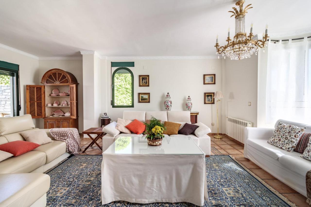 Villa La Piedad Otura エクステリア 写真